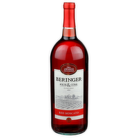 Beringer Main & Vine Red Moscato - 1.5 Liter