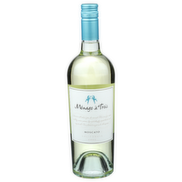 Menage A Trois Moscato Wine - 750 ml