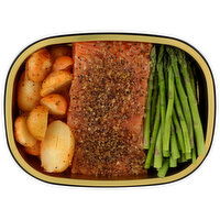 Short Cuts Steakhouse Seasoned Salmon, Asparagus & Potatoes - Avg 0.93 Lb