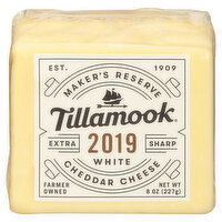 Tillamook Cheese, Extra Sharp White Cheddar, 2019, Maker's Reserve - 8 Ounce 