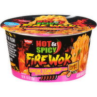 Nissin Hot & Spicy Fire Wok Scorchin' Sesame Shrimp Flavor Stir Fry Asian Noodles in Sauce - 4.55 Ounce 