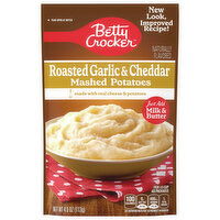 Betty Crocker Mashed Potatoes, Roasted Garlic & Cheddar - 4 Ounce 