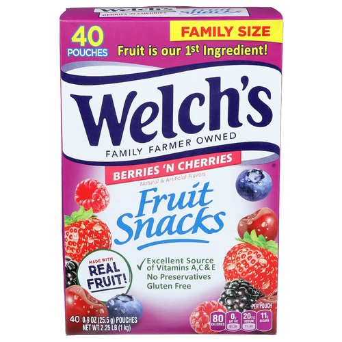 WELCH's Berries 'n Cherries Family Size Fruit Snacks - 0.806 Ounce - 40 Count Image 1 of 4