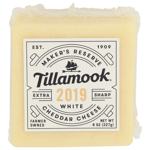 Tillamook Maker's Reserve Extra Sharp Aged White Cheddar - 8 Ounce