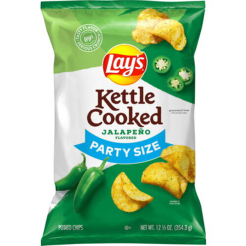 Lay's Potato Chips, Jalapeno Flavored, Kettle Cooked, Party Size